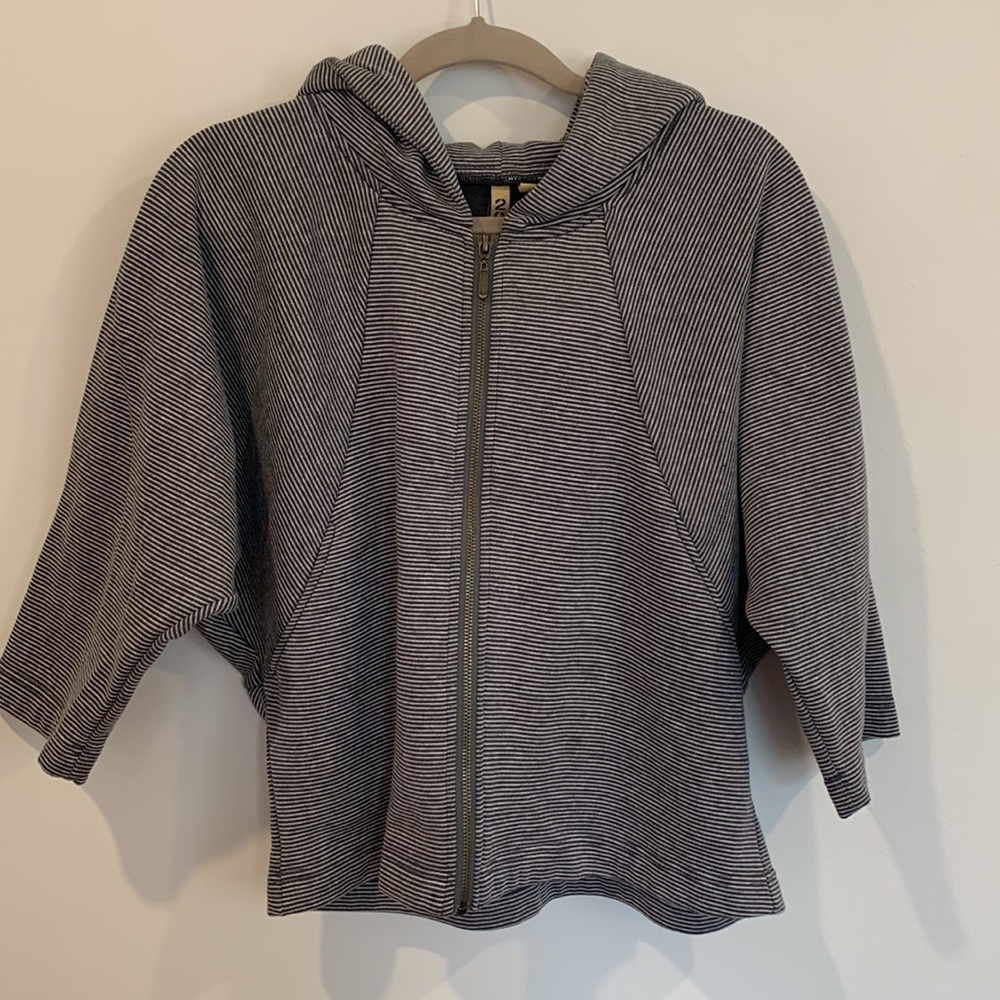 Women’s 209 Zip-up Blue Striped Hooded Sweatshirt - Size Small